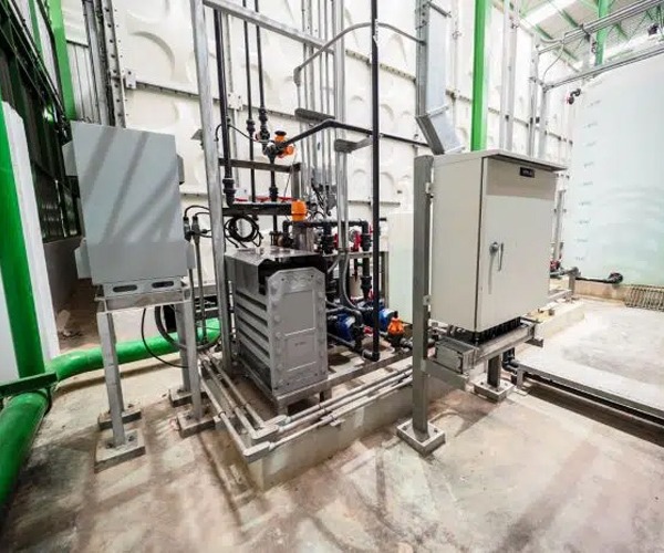 DE-IONIZER SYSTEM IN QATAR